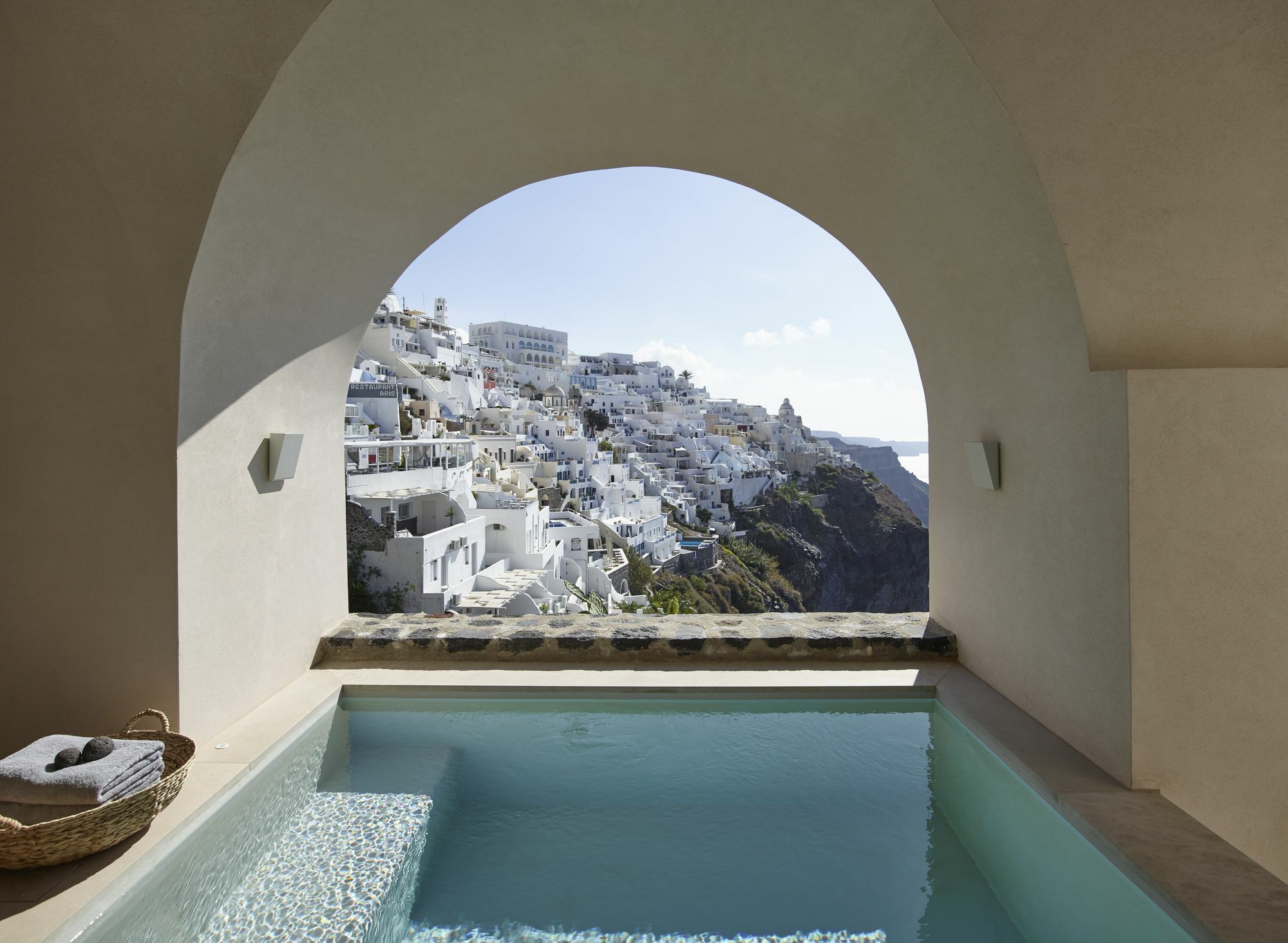 Interconnecting Terra-Aqua Suites,849002492:JPEG
